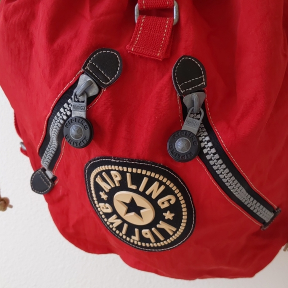 🎒 Kipling Red Backpack 🎒 - Picture 3 of 9